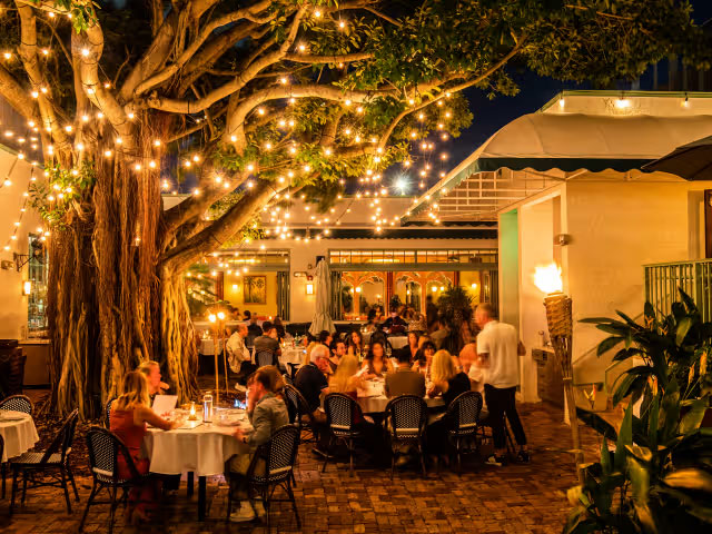 Miami’s Most Entertaining Dinner Spots